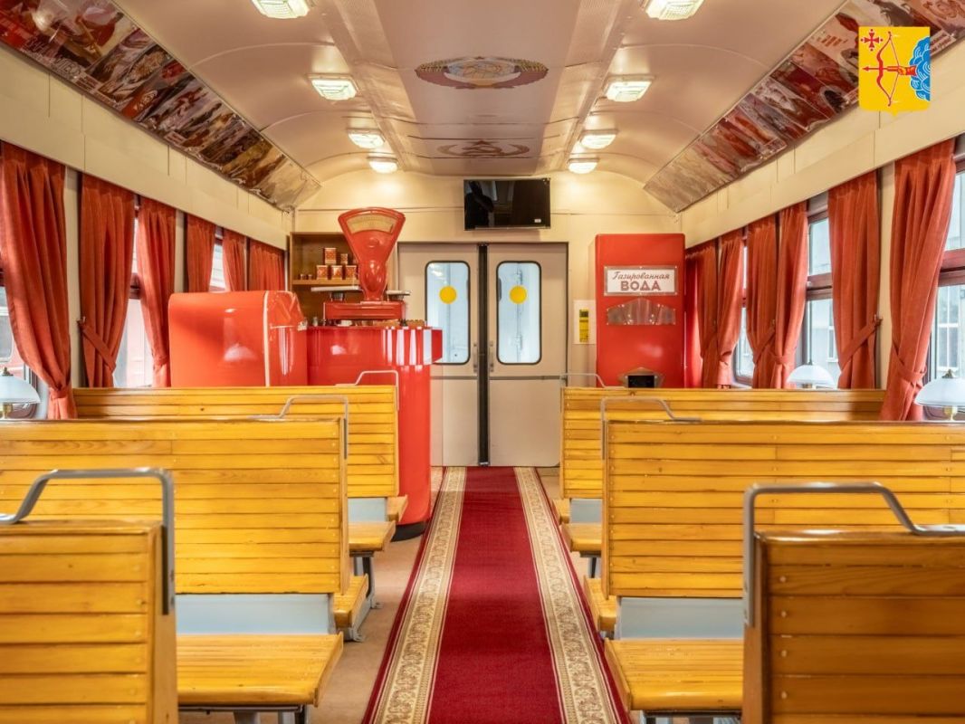 Ретропоезд «Красная птица» завтра прибудет в Киров Ретропоезд «Красная птица» завтра прибудет в Киров