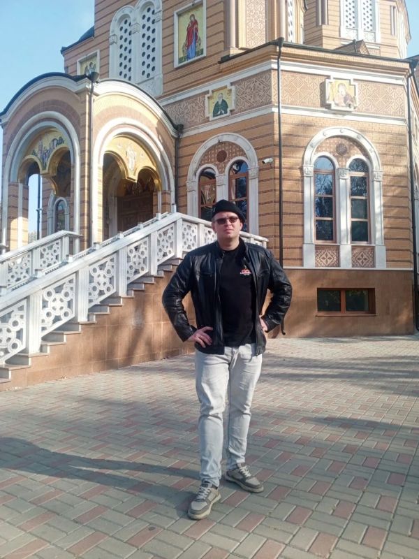 «Нас используют как солдатиков для хайпа»: бывший глава Сосновки Никита Горелов опубликовал большое обращение к землякам после ухода с должности
