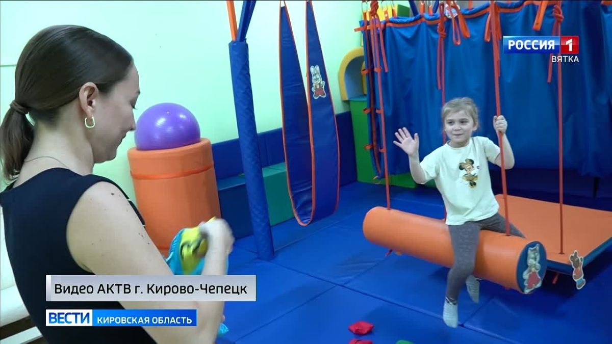 Педагог-психолог детского сада «Надежда» города Кирово-Чепецка Алена Токарева одержала победу во Всероссийском конкурсе «Педагог-психолог — 2026»