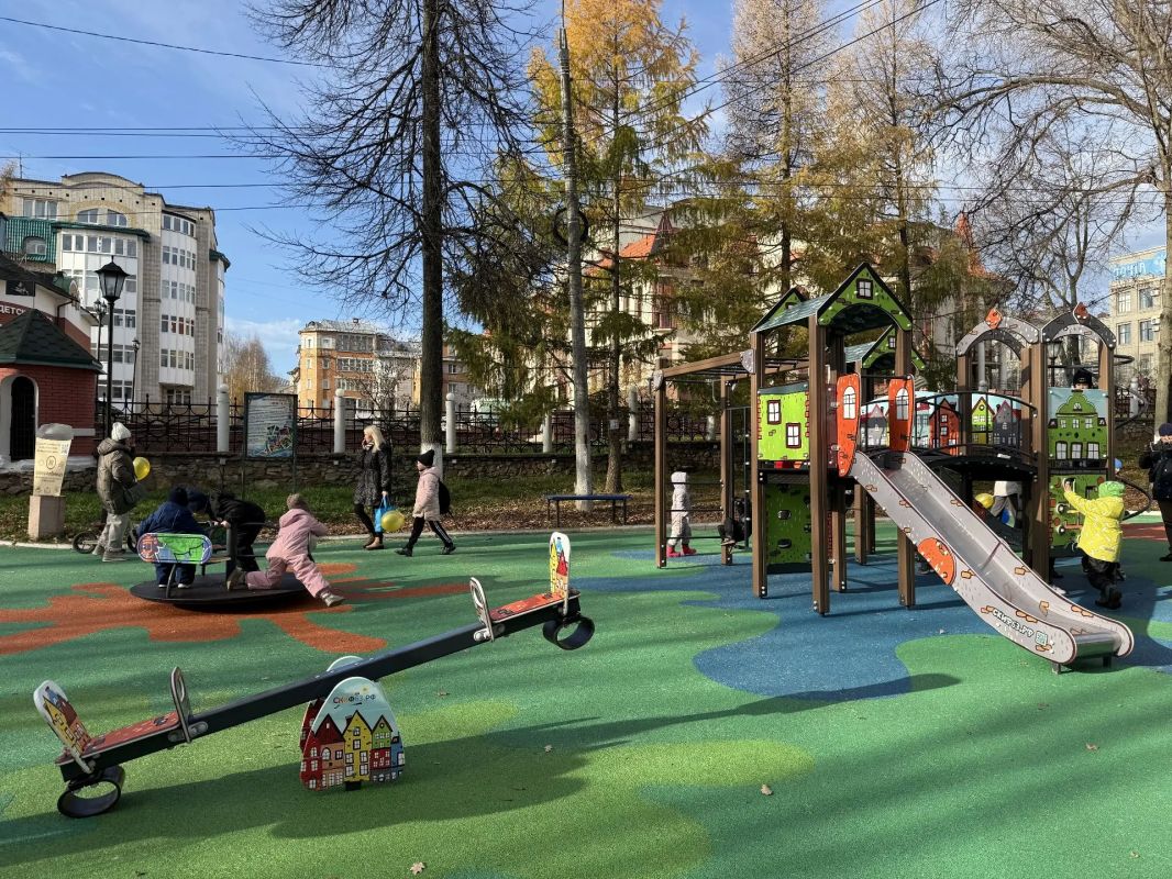 В парке «Аполло» открылась детская площадка