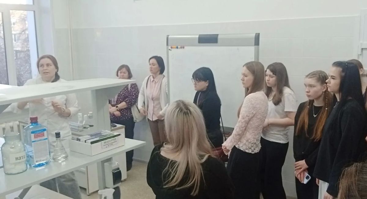 Для старшеклассников Кировской области прошла очная сессия сетевых профильных классов Для старшеклассников Кировской области прошла очная сессия сетевых профильных классов
