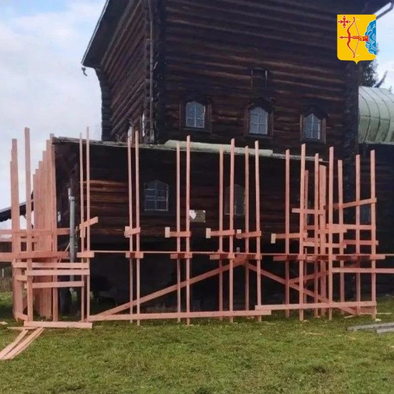 В деревне Нижний Починок Опаринского района начался ремонт деревянной церкви в честь Святителя Николая Верхне-Моломской пустыни В деревне Нижний Починок Опаринского района начался ремонт деревянной церкви в честь Святителя Николая Верхне-Моломской пустыни