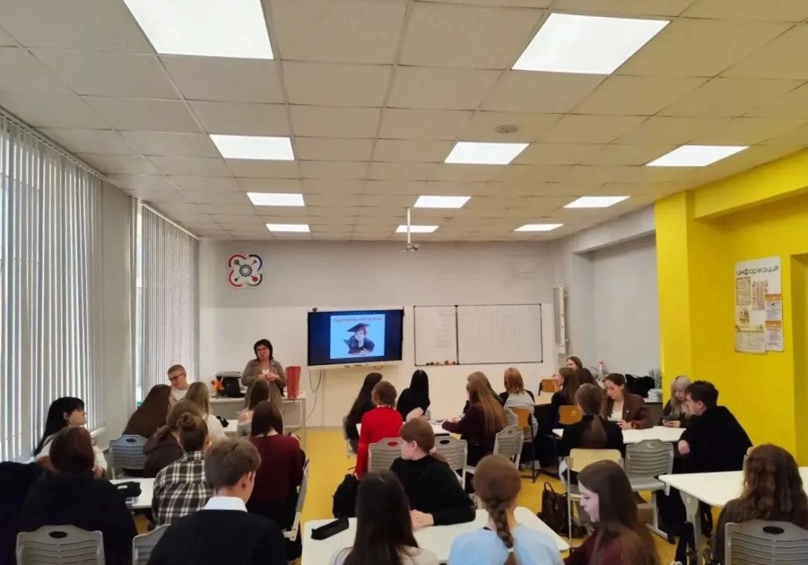 Для старшеклассников Кировской области прошла очная сессия сетевых профильных классов Для старшеклассников Кировской области прошла очная сессия сетевых профильных классов
